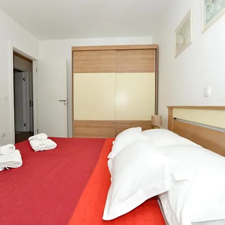 Lägenhet Ivon Zadar