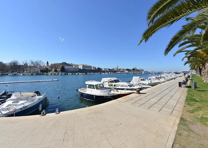 Ivon Διαμέρισμα *